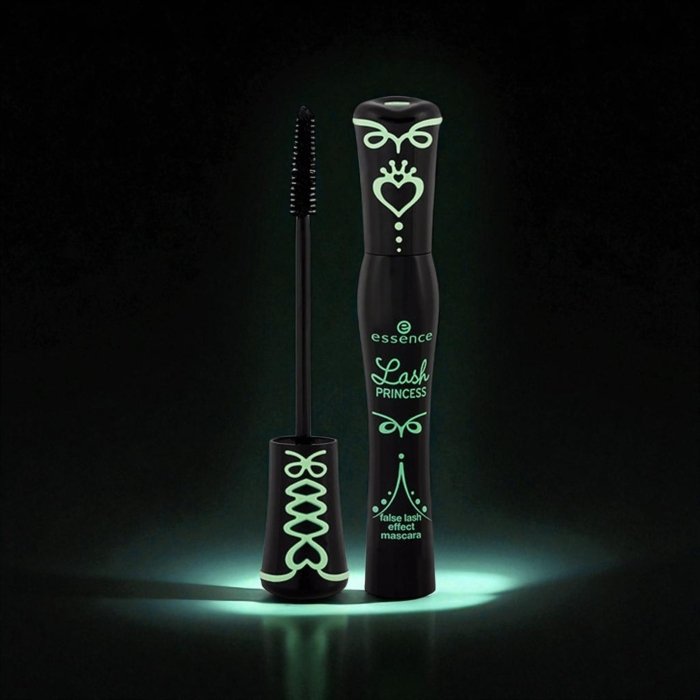 EssenceFalseLashEffectMascara_Green-1_2-1.jpg