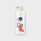 Vaseline_Hair_Care_Milk_and_Nutrient_Shampoo_2_in_1-1.jpg